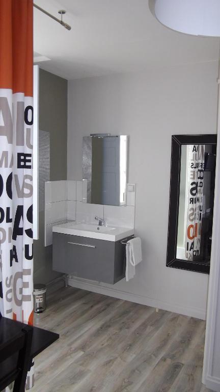 Hotel Saint Francois Precigne Soiree Etape Sur Demande Proche Sable-Sur-Sarthe Room photo